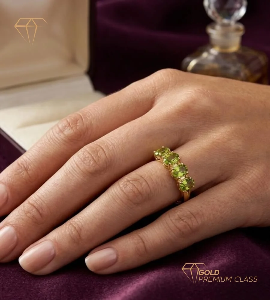 Anillo Elegance Olivina Natural — look 4