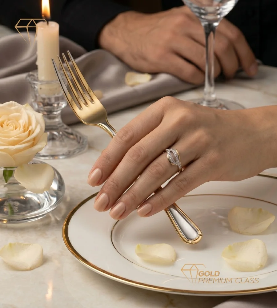 Anillo Tesoro Eterno Oro Bicolor 18k — look 2