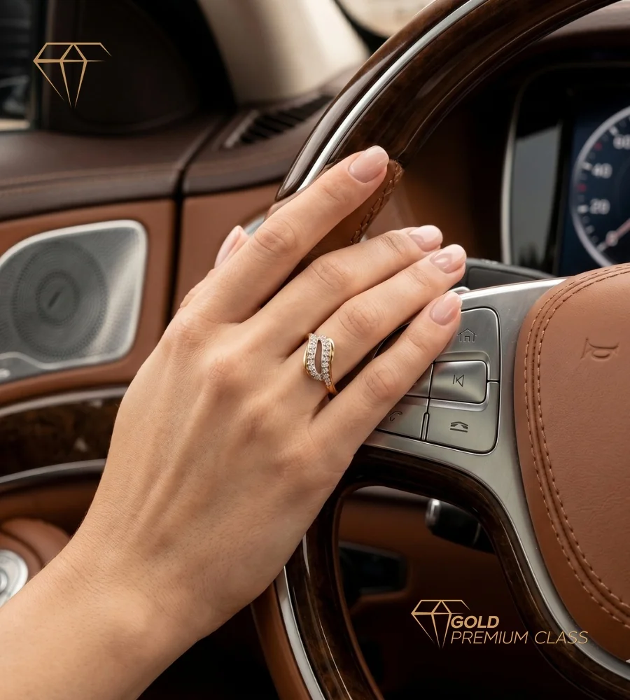 Anillo Tesoro Eterno Oro Bicolor 18k — look 3